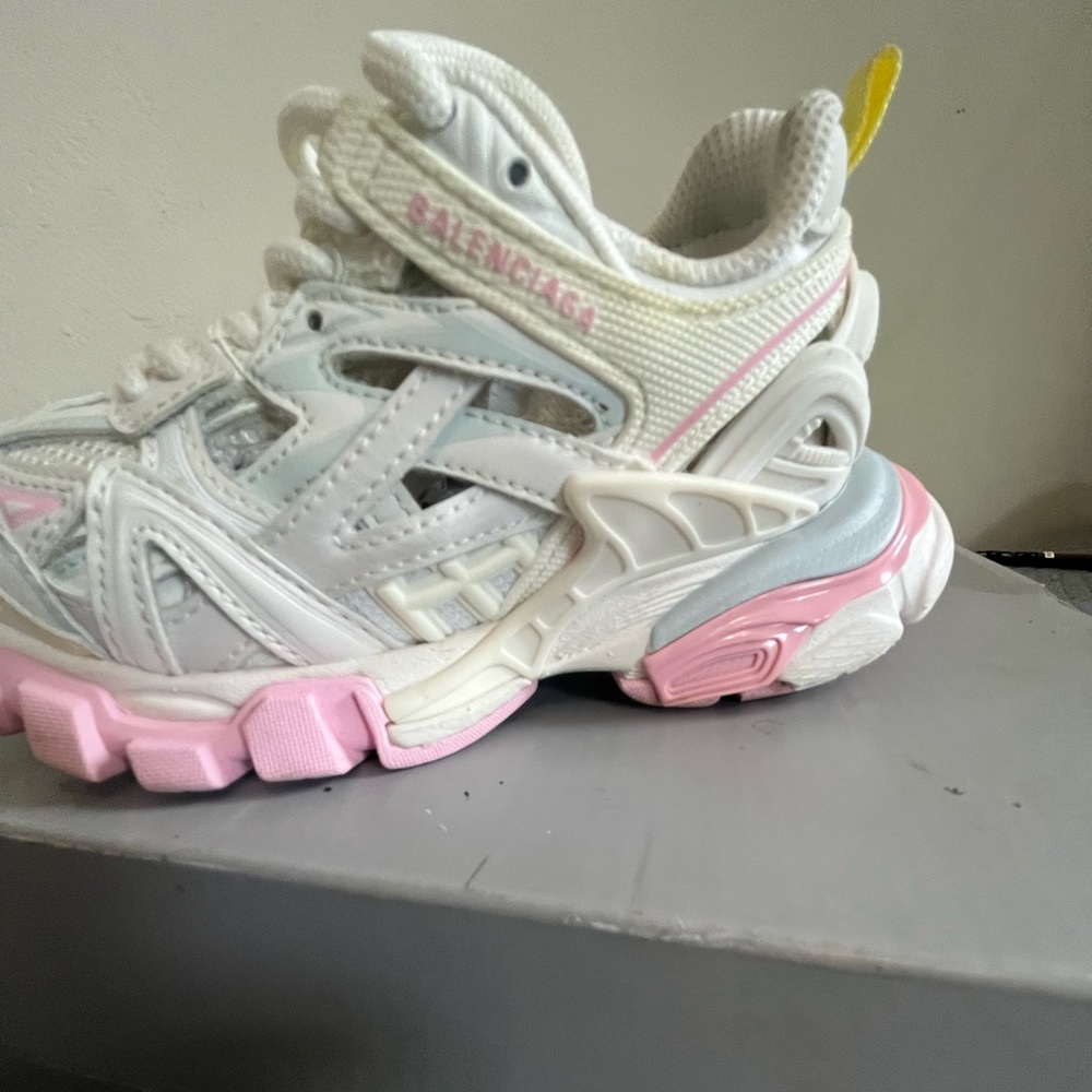 balenciaga shoes for toddler size  8